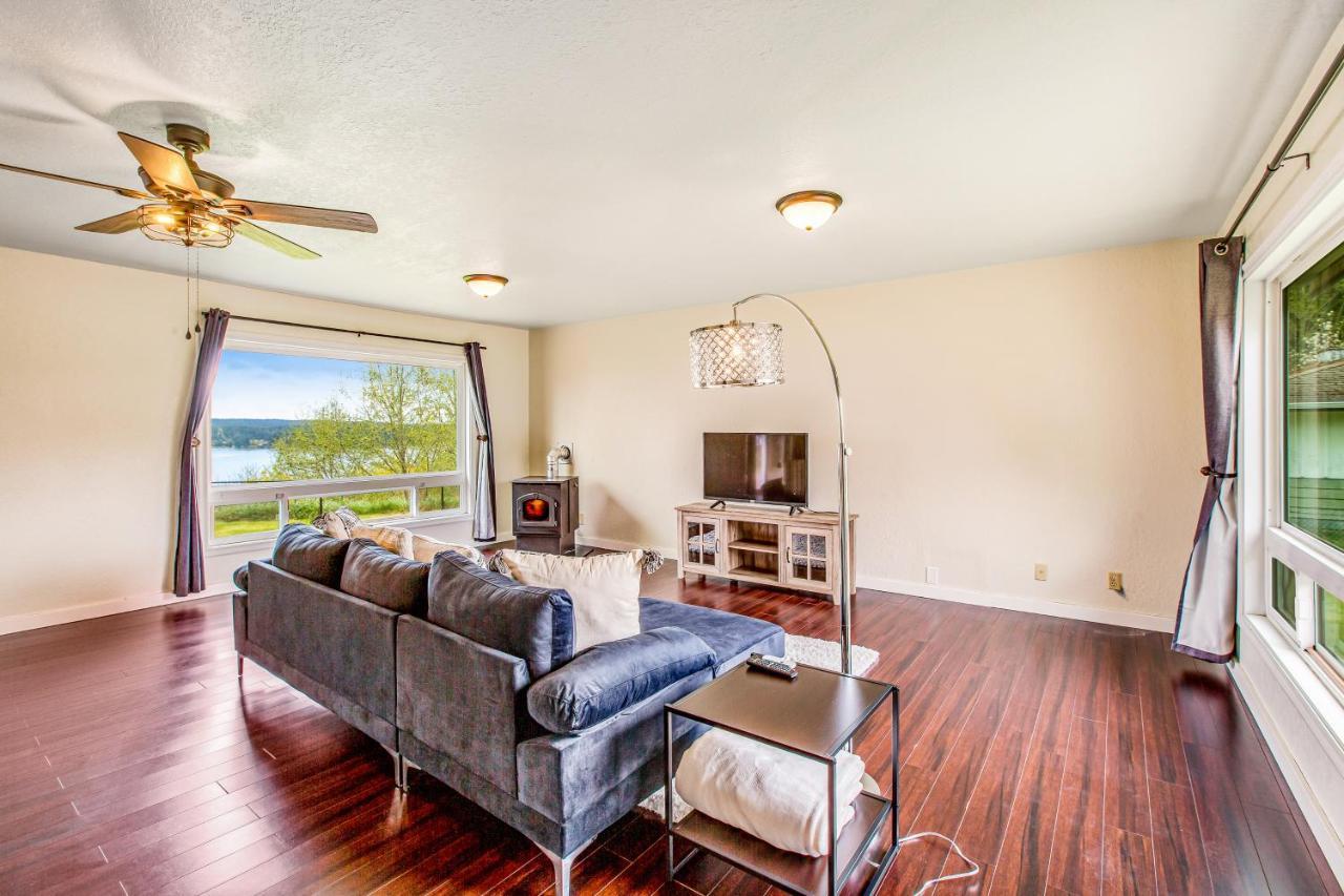 Keyport Abode Villa Пулсбо Екстериор снимка