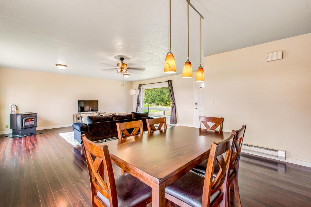 Keyport Abode Villa Пулсбо Екстериор снимка
