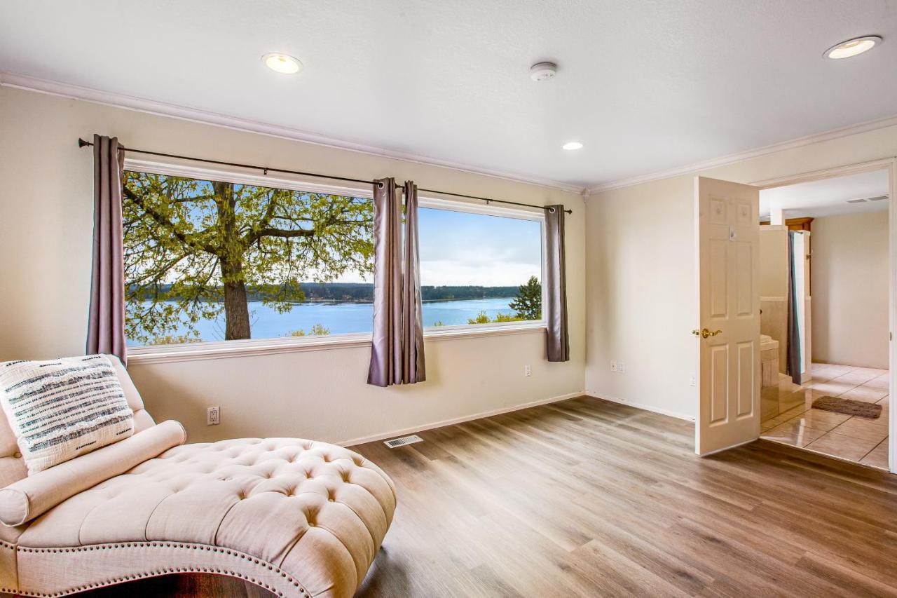 Keyport Abode Villa Пулсбо Екстериор снимка