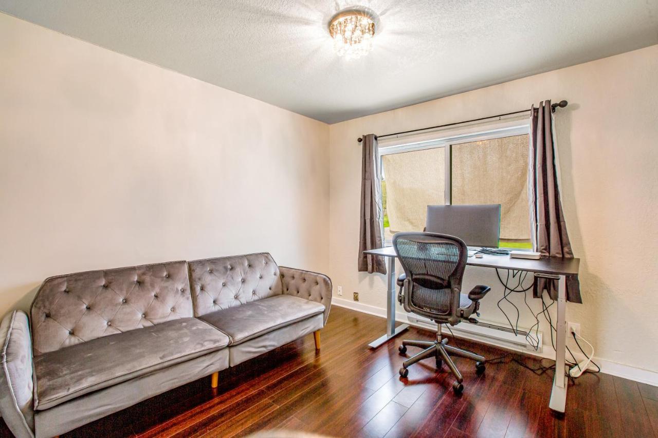 Keyport Abode Villa Пулсбо Екстериор снимка