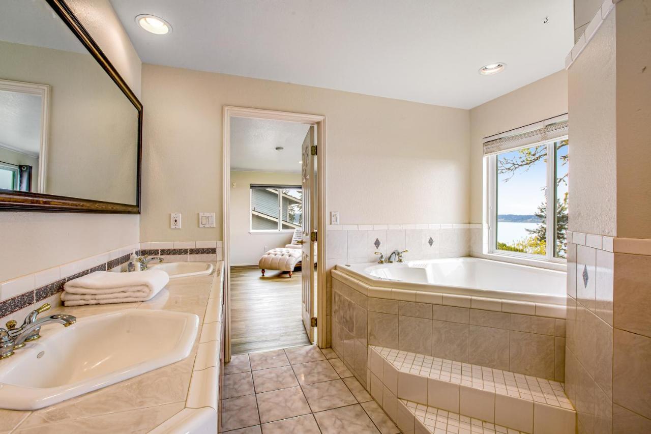 Keyport Abode Villa Пулсбо Екстериор снимка